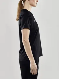 1911101-999000_Progress Indoor Jersey W_Closeup2.jpg